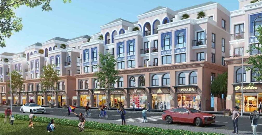 Những căn nhà phố của dự án Vinhomes Ocean Park 3 được quy hoạch gần đường lớn, nhiều người qua lại