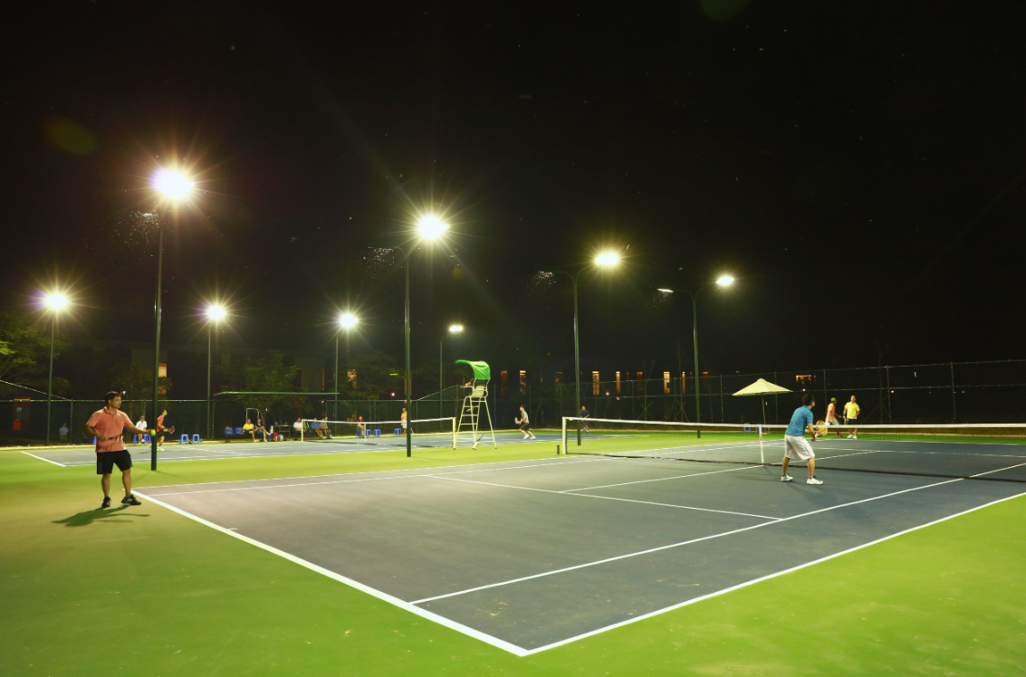 Sân Tennis Vinhomes Ocean Park 3 giúp bạn thêm sức bền, sự dẻo dai